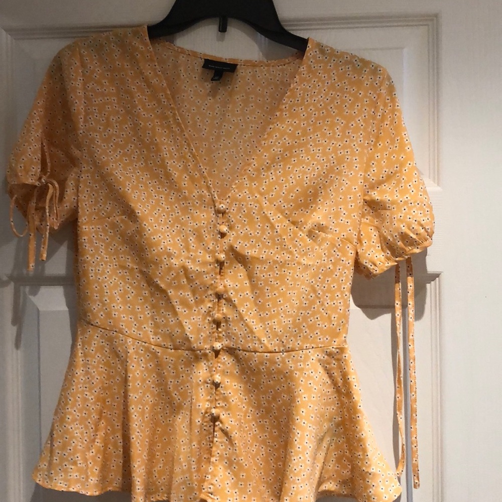 Floral print blouse